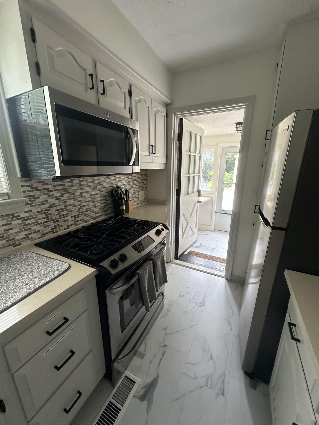 Clean kitchen after a recurring house cleaning
